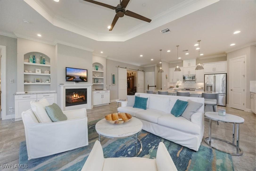 8773 Bellano Ct. #201, Naples, FL 34119