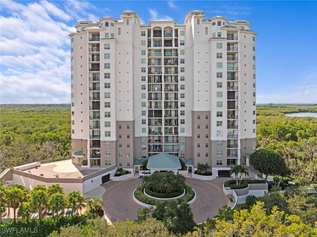 445 Cove Tower Dr. #702, Naples, FL 34110