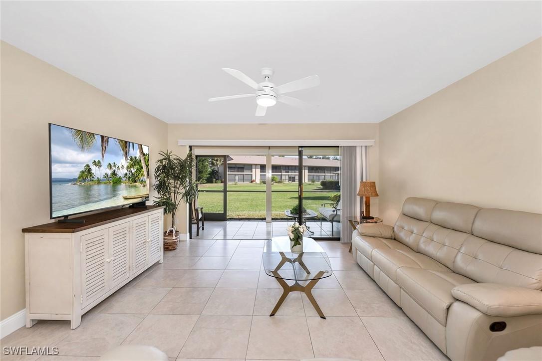 236 Pebble Beach Cir. #A102, Naples, FL 34113