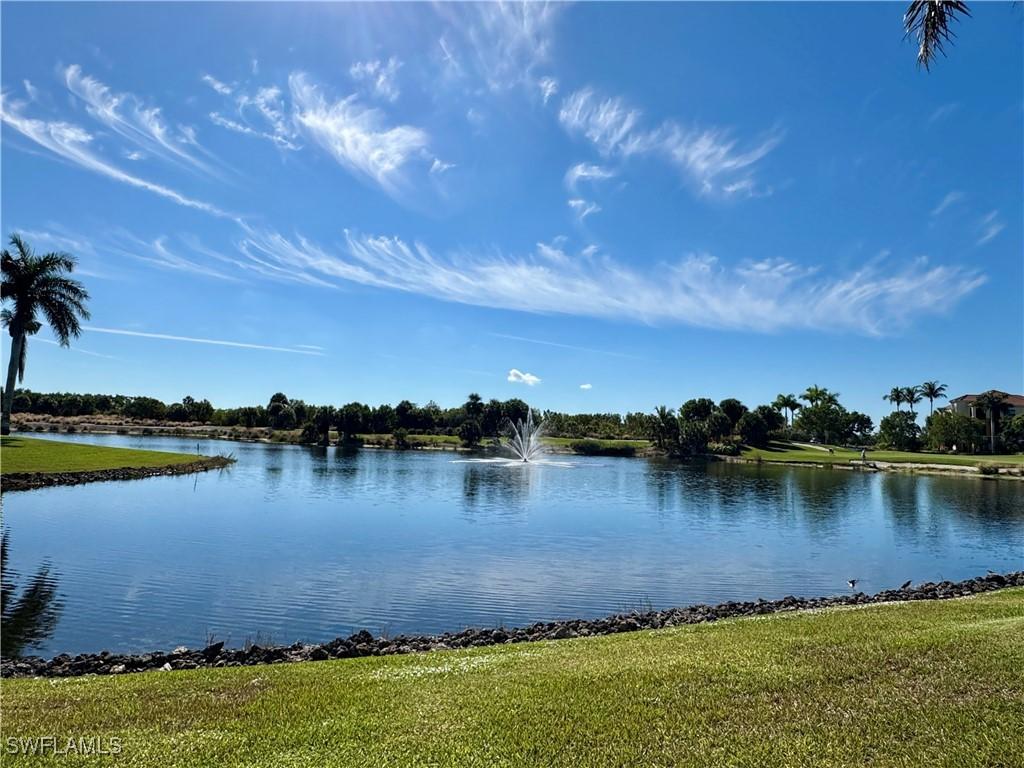 1528 Mainsail Dr. #9, Naples, FL 34114