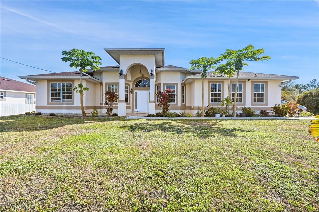 1896 Weldon Ave., Lehigh Acres, FL 33972