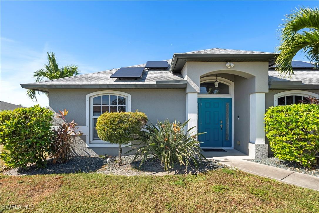 2020 NE 6th Pl., Cape Coral, FL 33909