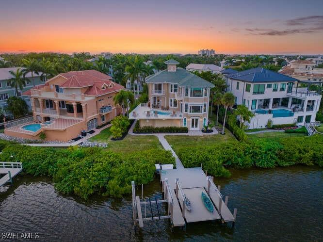 208 San Mateo Dr., Bonita Springs, FL 34134