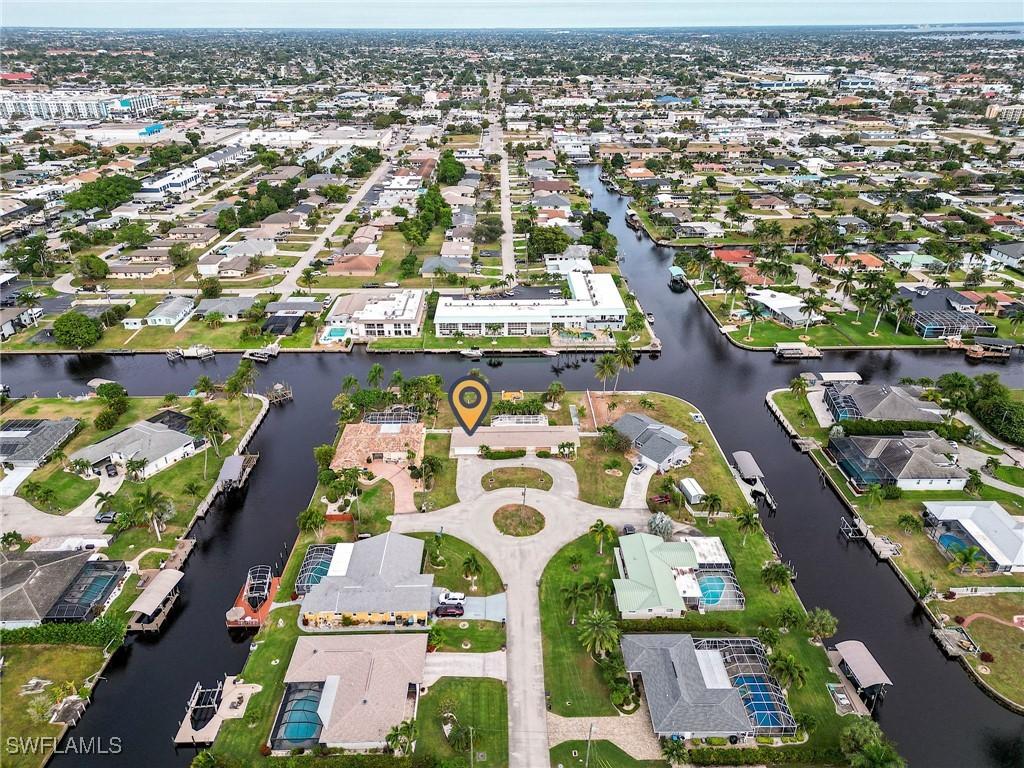 5207 Willow Ct., Cape Coral, FL 33904