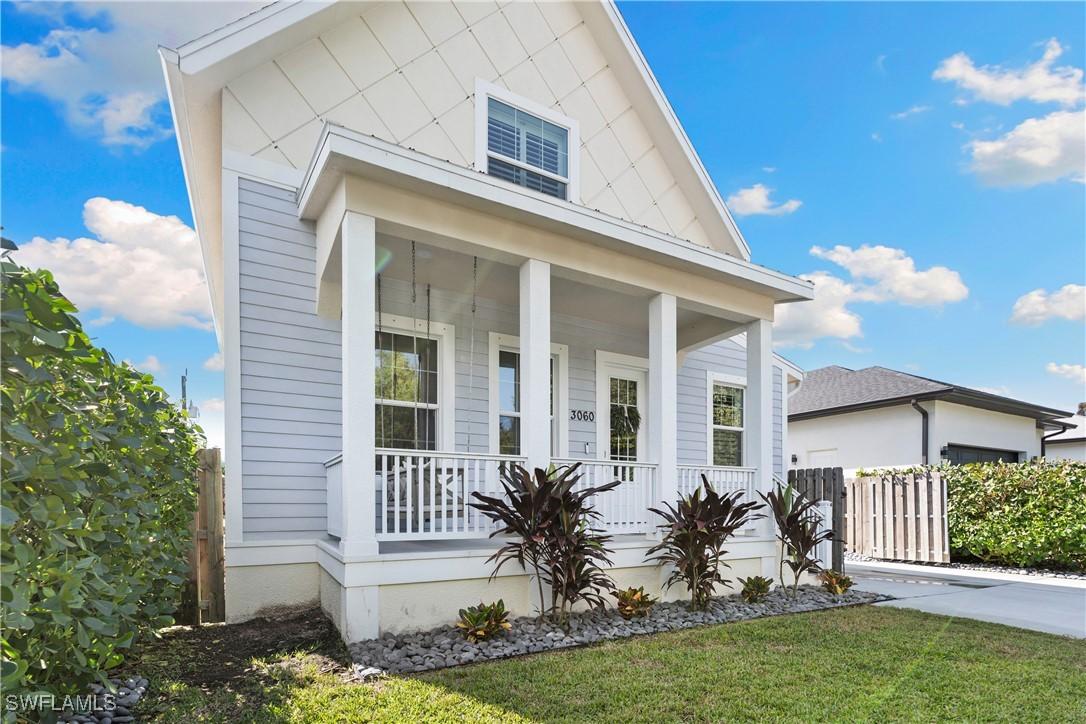 3060 Woodside Ave., Naples, FL 34112