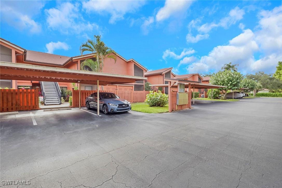 120 Cypress Way #B5, Naples, FL 34110