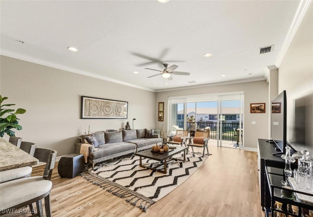 6509 Monterey Point #203, Naples, FL 34105