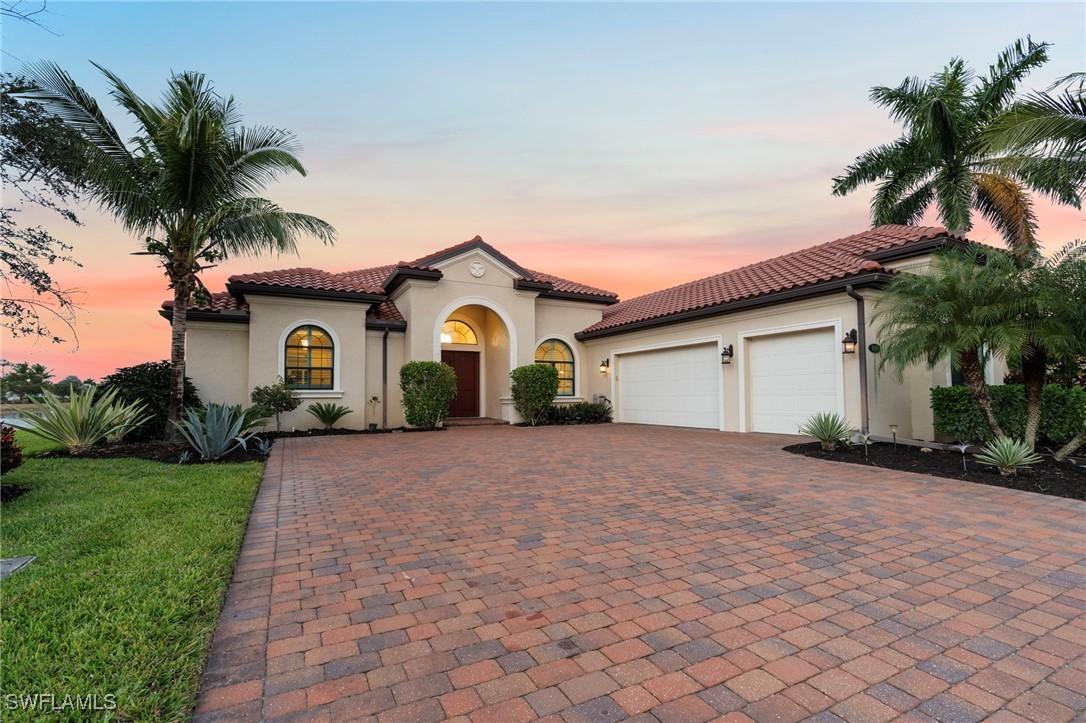 1609 Mockingbird Dr., Naples, FL 34120