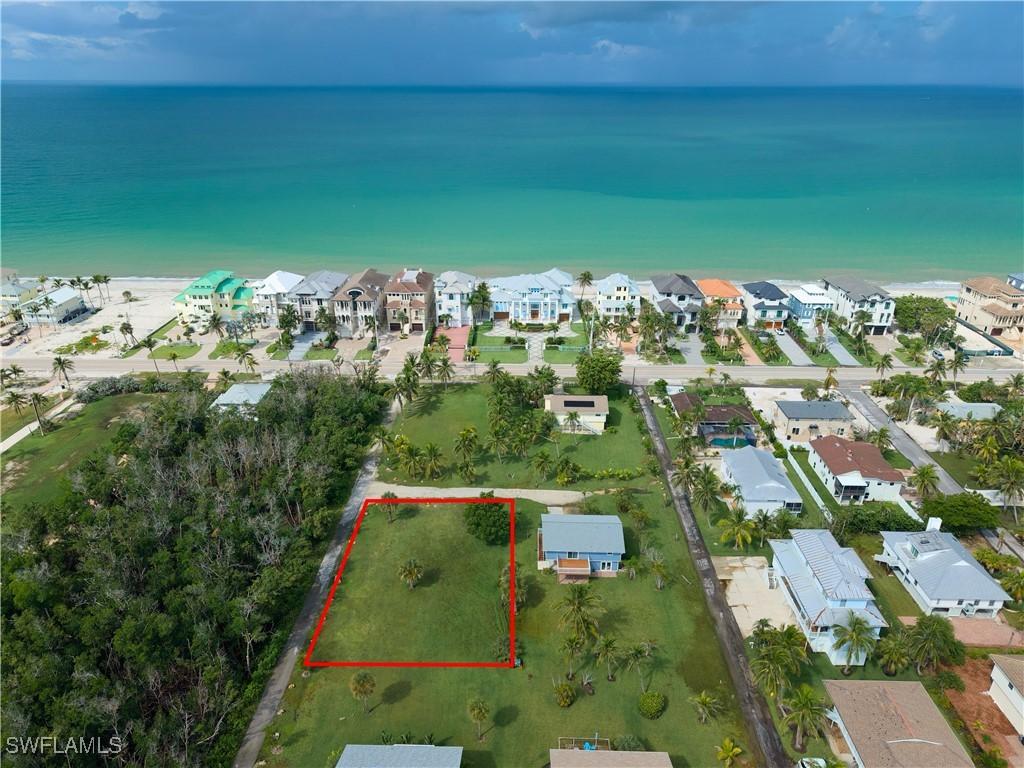 27553 Hickory View Dr., Bonita Springs, FL 34134