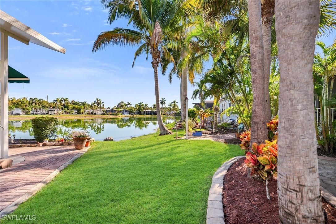 1113 Diamond Lake Cir., Naples, FL 34114