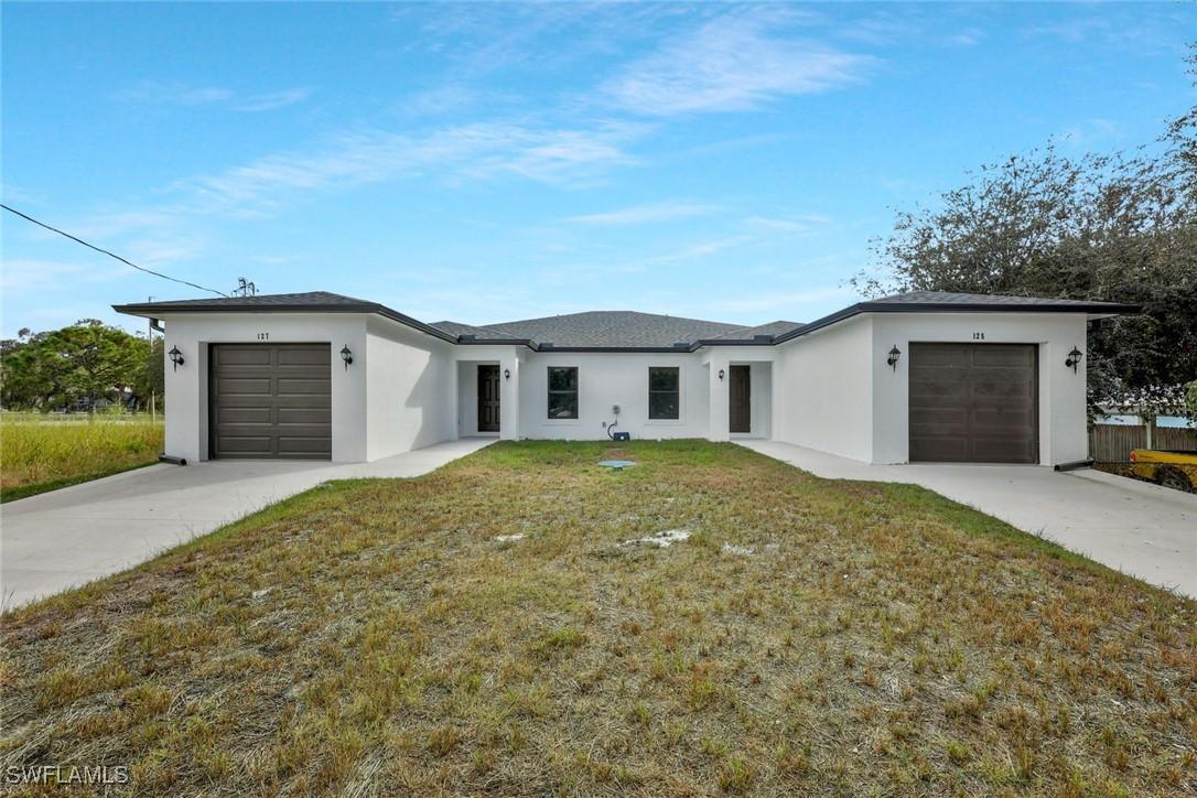 125/127 Holland St., North Fort Myers, FL 33917