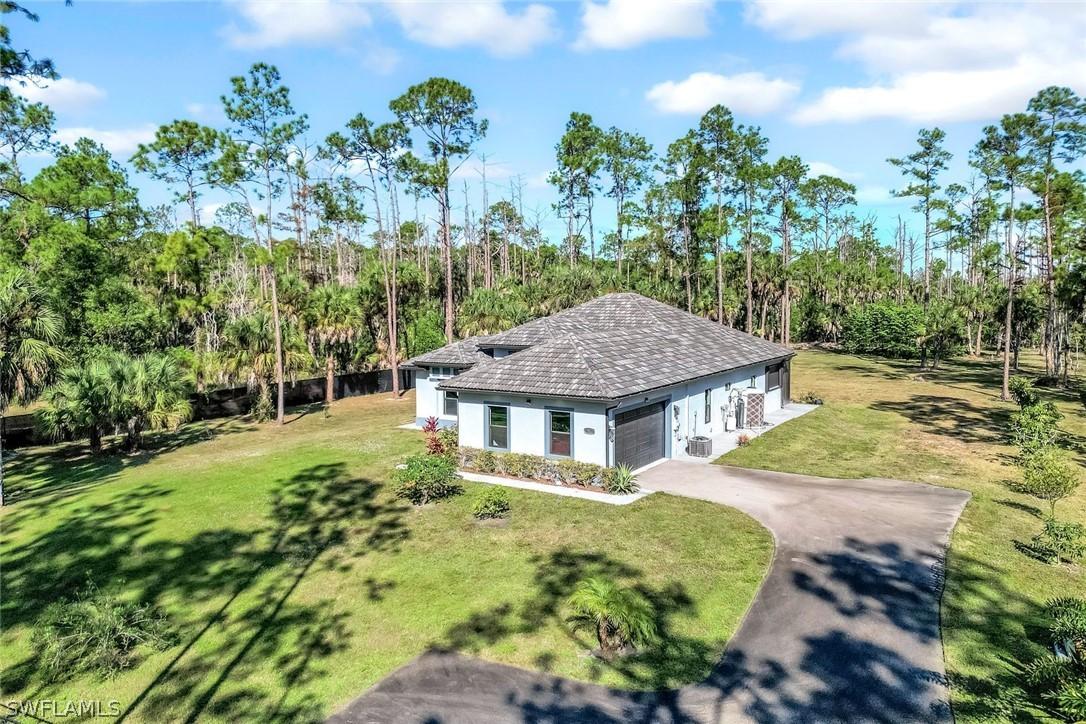 141 20th Ave., Naples, FL 34120