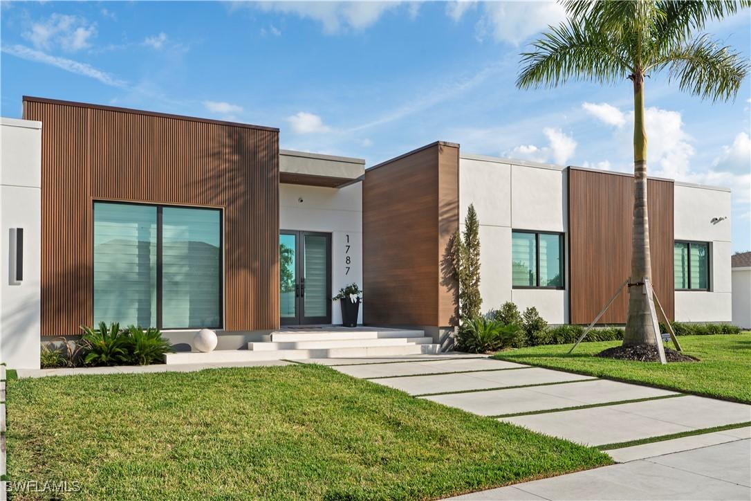 1787 Dogwood Dr., Marco Island, FL 34145