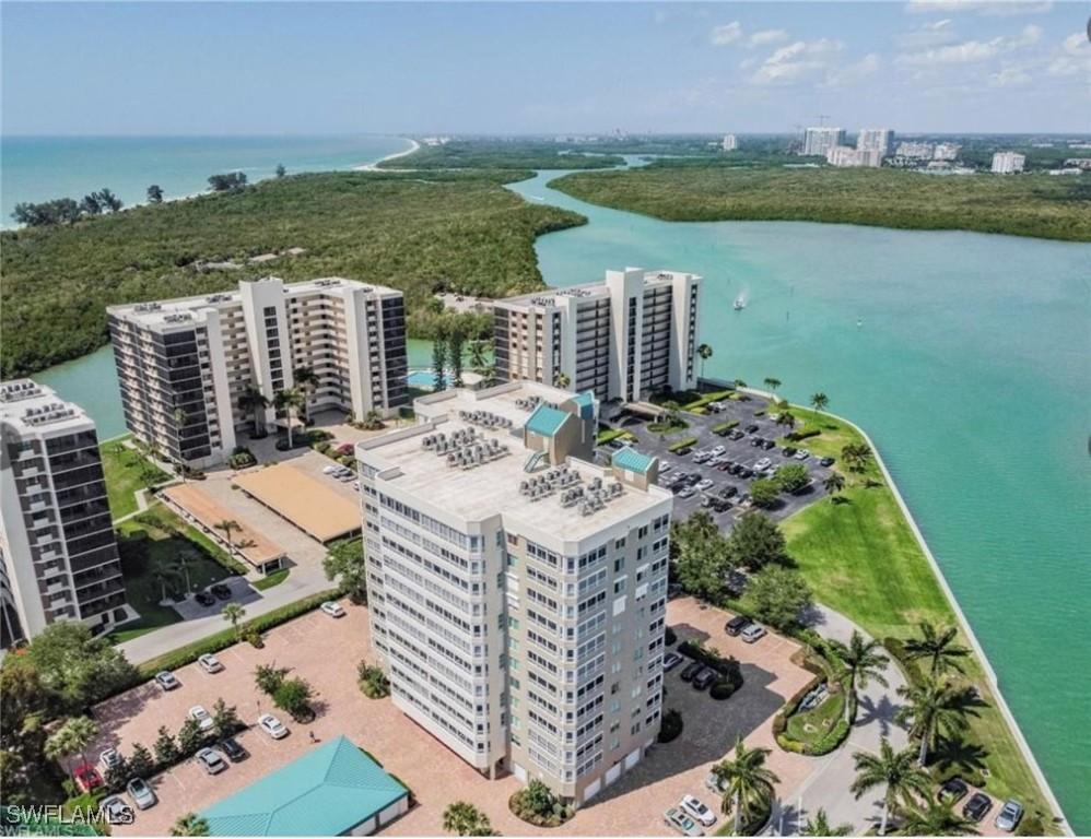 21 Bluebill Ave. #1103, Naples, FL 34108