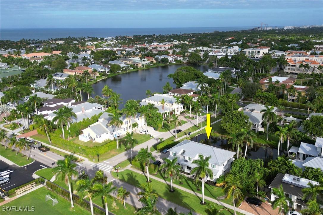 605 8th Ave., Naples, FL 34102