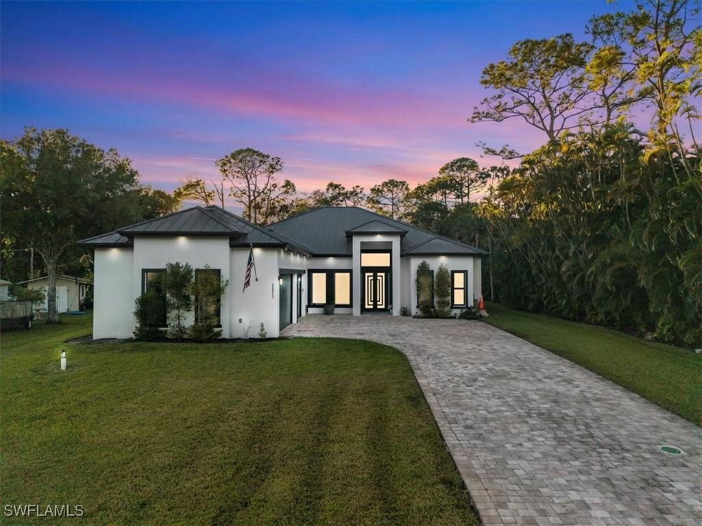 28033 Oak Ln., Bonita Springs, FL 34135