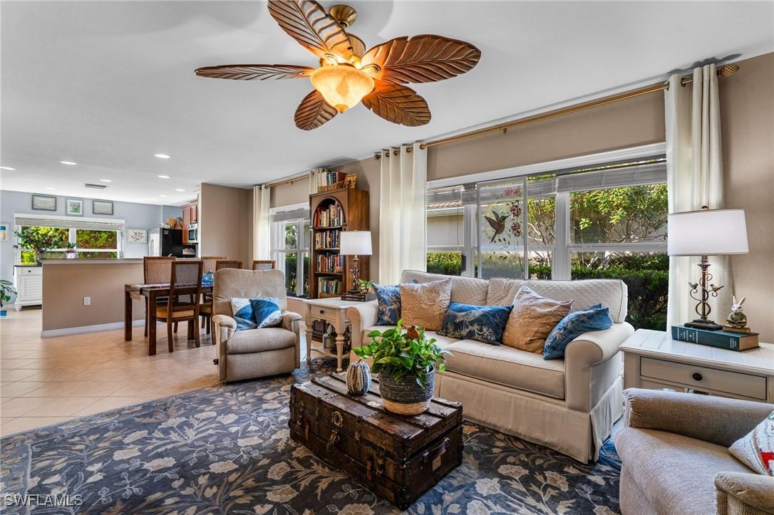 8700 Querce Ct., Naples, FL 34114