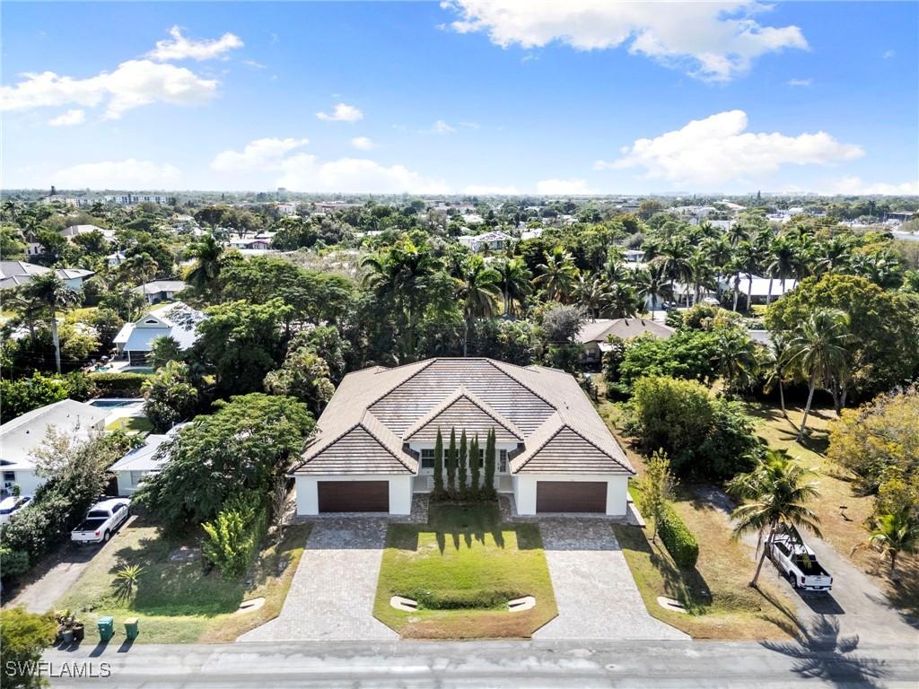 1086 Michigan Ave., Naples, FL 34103