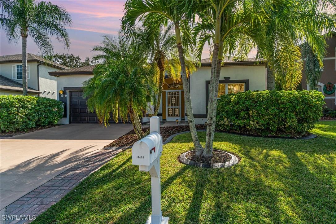 11404 Lake Cypress Loop, Fort Myers, FL 33913