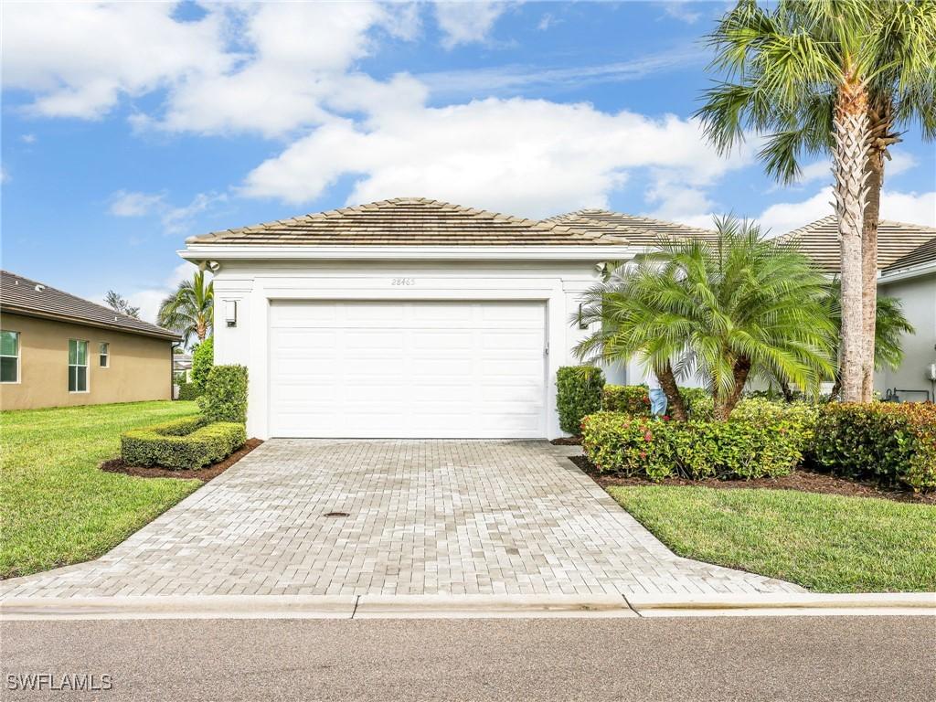 28465 Abruzzo Dr., Bonita Springs, FL 34135