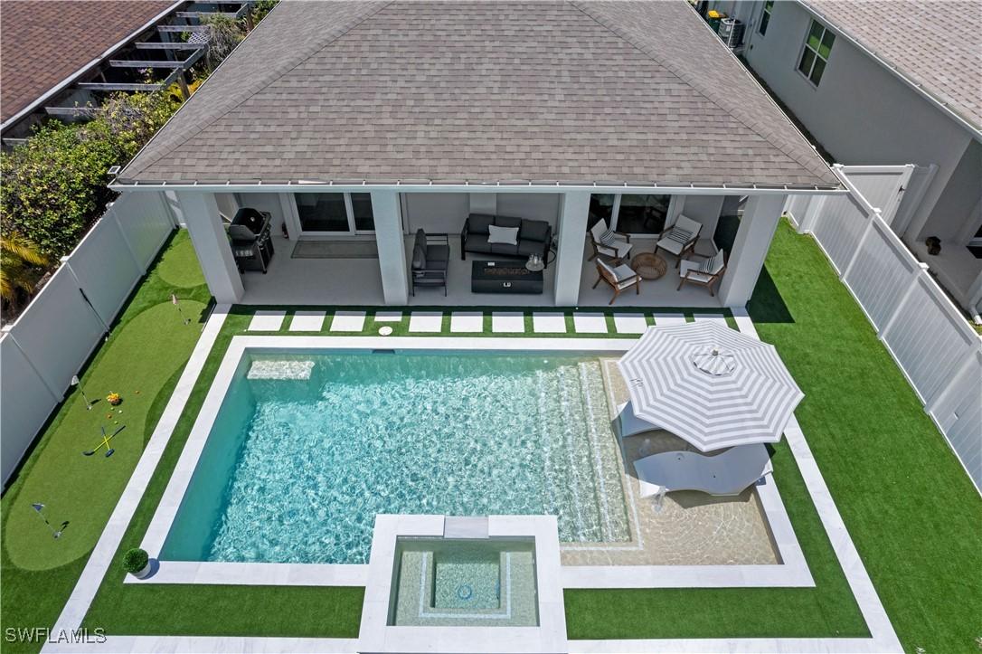 1100 Steeves Ave., Naples, FL 34104