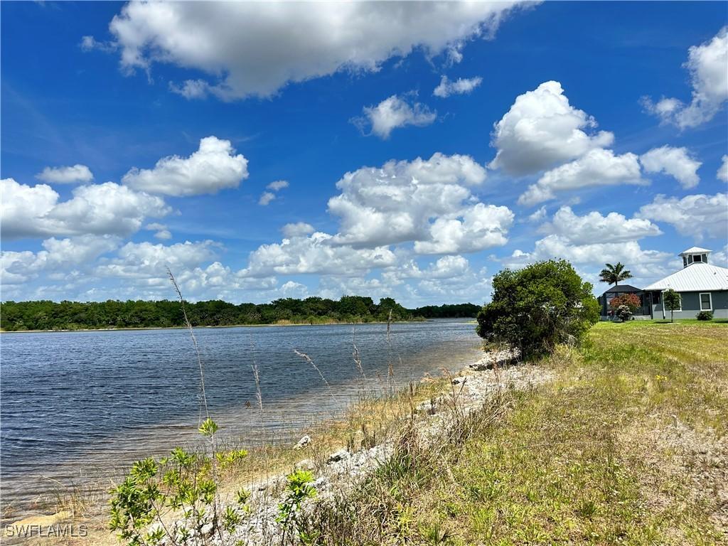 515 Shady Hollow Blvd., Naples, FL 34120