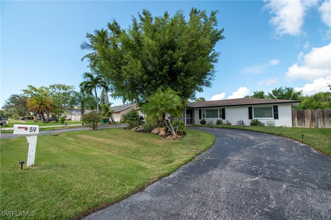59 Wickliffe Dr., Naples, FL 34110