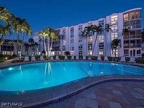 400 Park Shore Dr. #102, Naples, FL 34103
