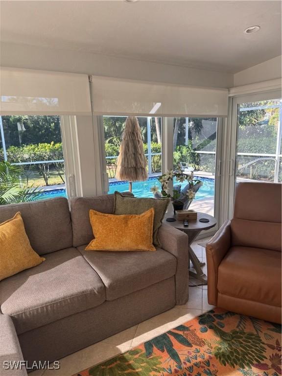 1292 Apricot Ave., Marco Island, FL 34145