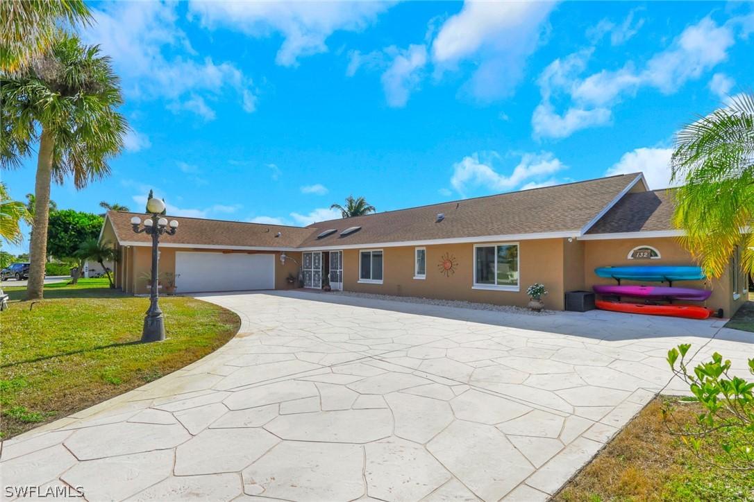 132 Johnnycake Dr., Naples, FL 34110