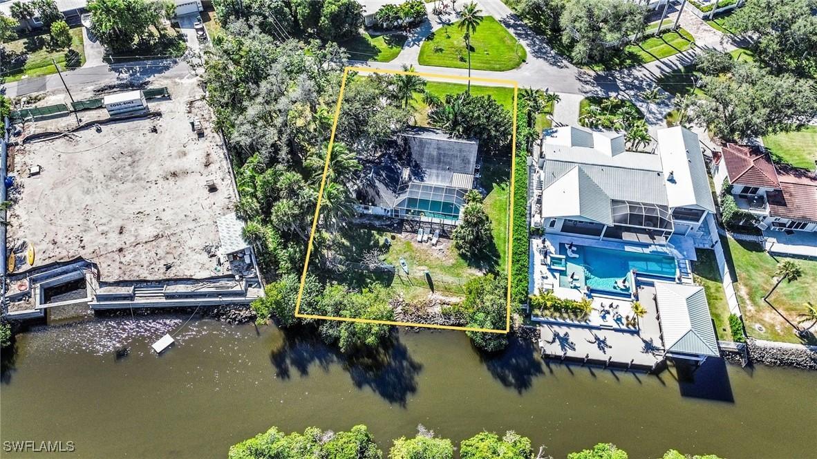 2347 Harbor Rd., Naples, FL 34104