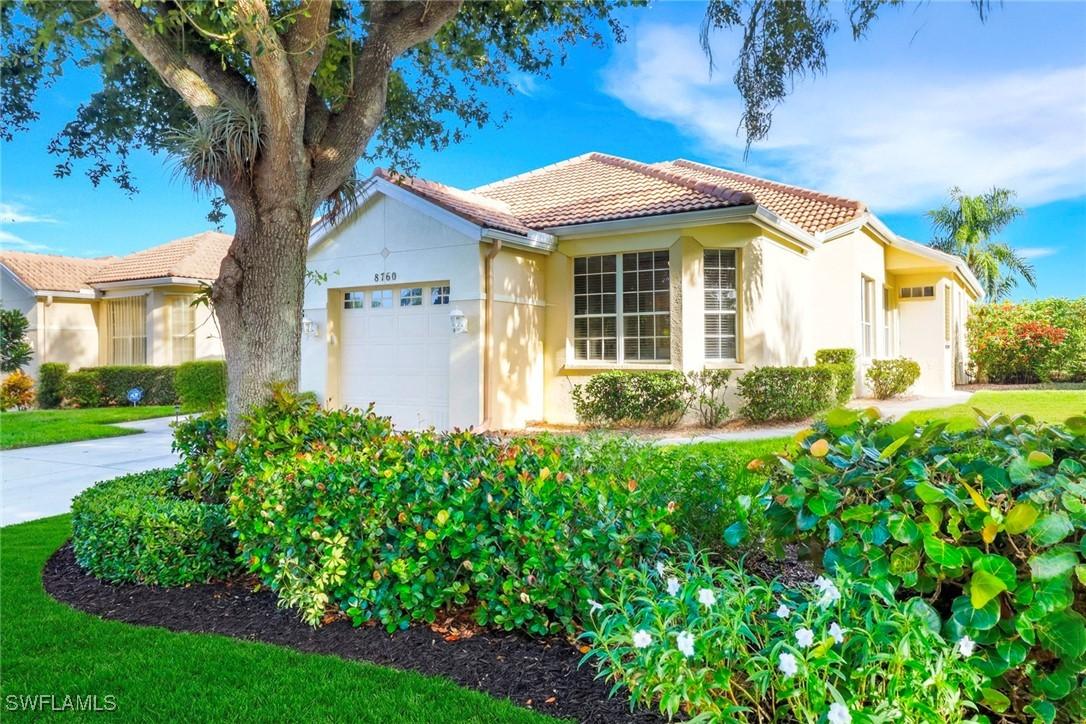 8760 Stockbridge Dr., Fort Myers, FL 33908