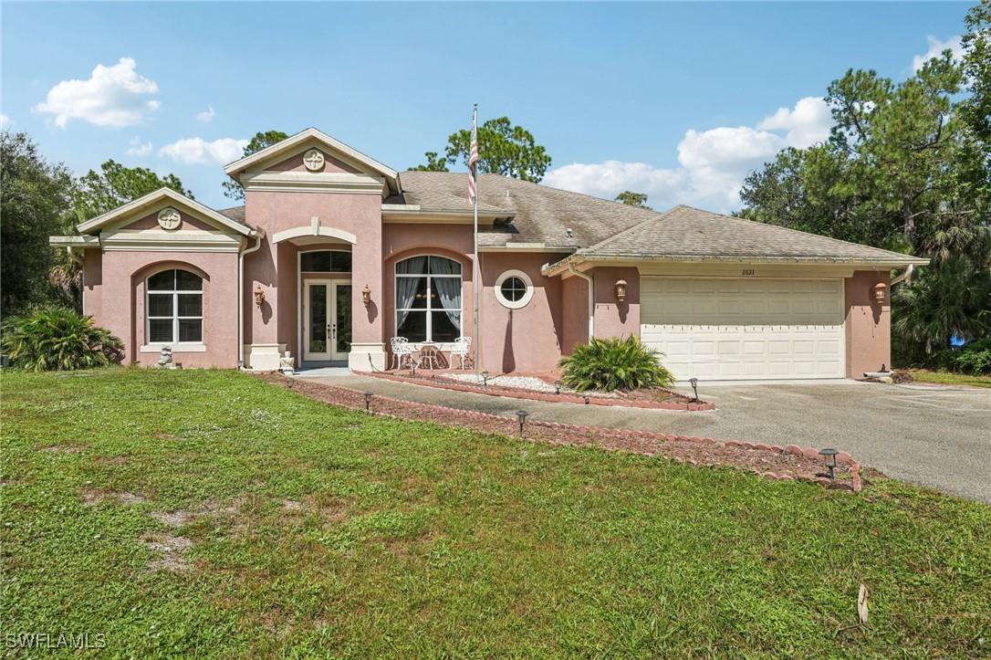 2621 Golden Gate Blvd., Naples, FL 34120