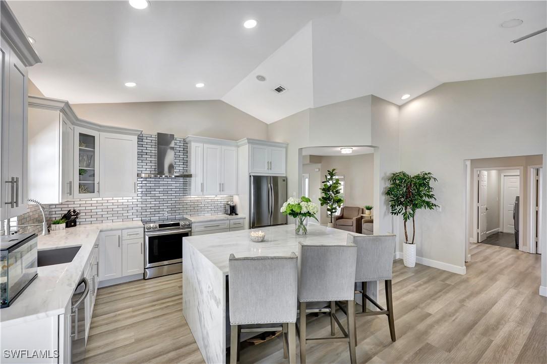 5138 Kristin Ct., Naples, FL 34105