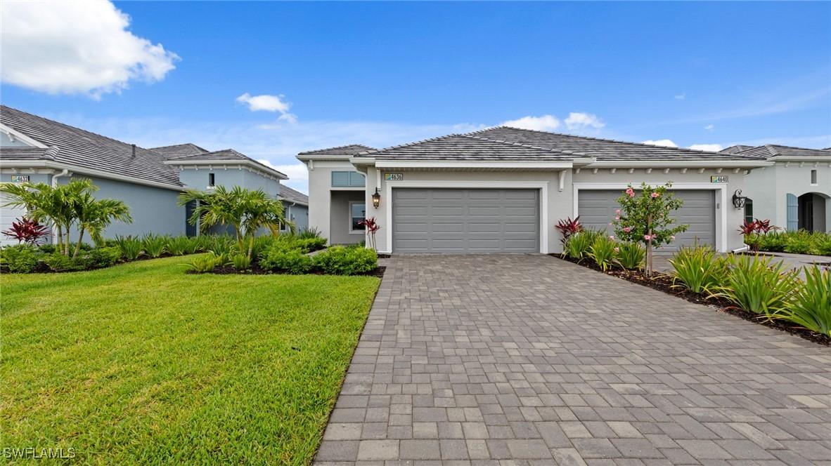 4564 Skysail Dr., Naples, FL 34120
