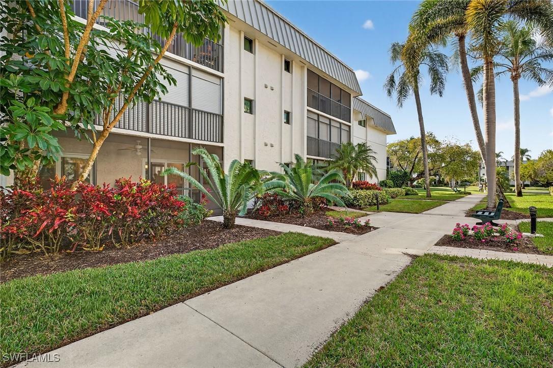 788 Park Shore Dr. #C10, Naples, FL 34103