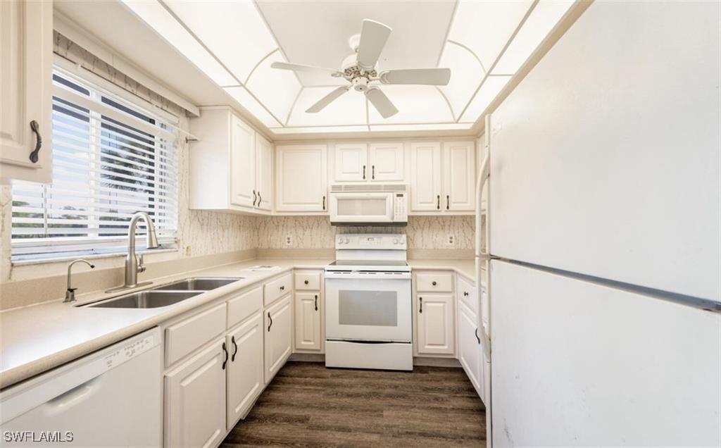 5635 Rattlesnake Hammock Rd. #D-203, Naples, FL 34113