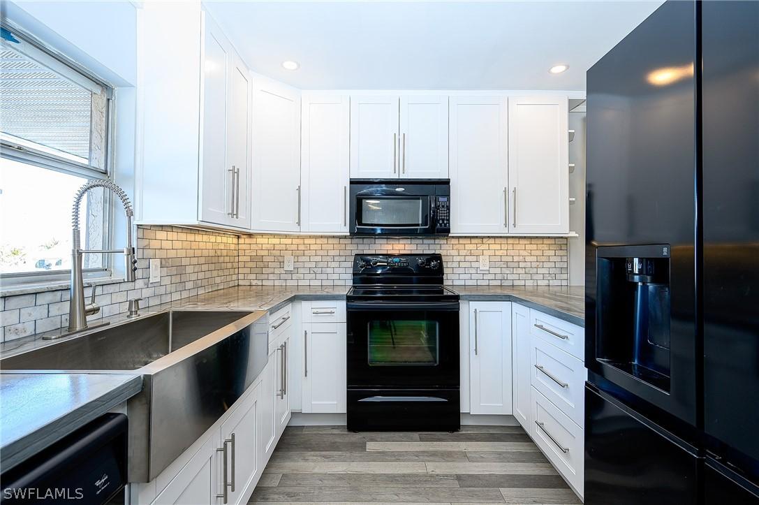 5499 Rattlesnake Hammock Rd. #304A, Naples, FL 34113