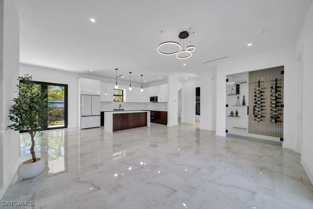 323 Long Ave., Lehigh Acres, FL 33974