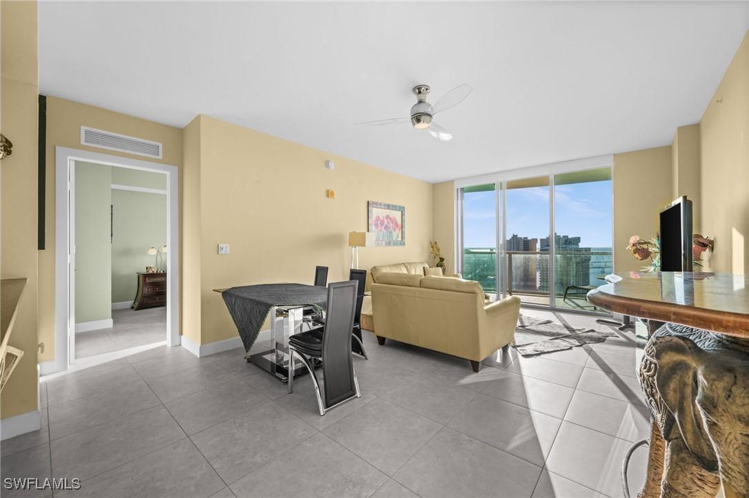 3000 Oasis Grand Blvd. #2702, Fort Myers, FL 33916