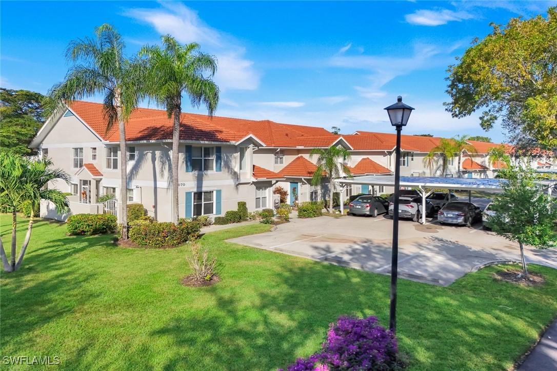 5070 Cedar Springs Dr. #203, Naples, FL 34110