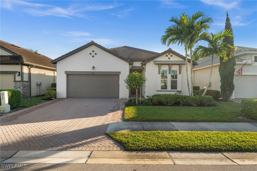 3292 Pilot Cir., Naples, FL 34120