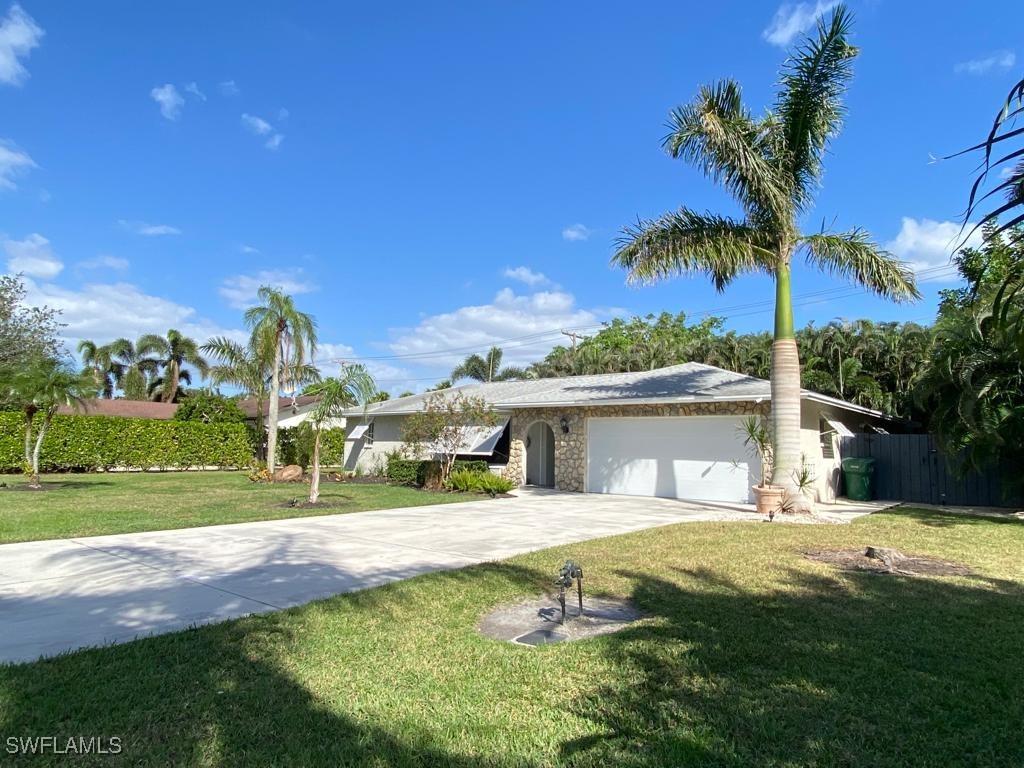 122 Palm River Blvd., Naples, FL 34110