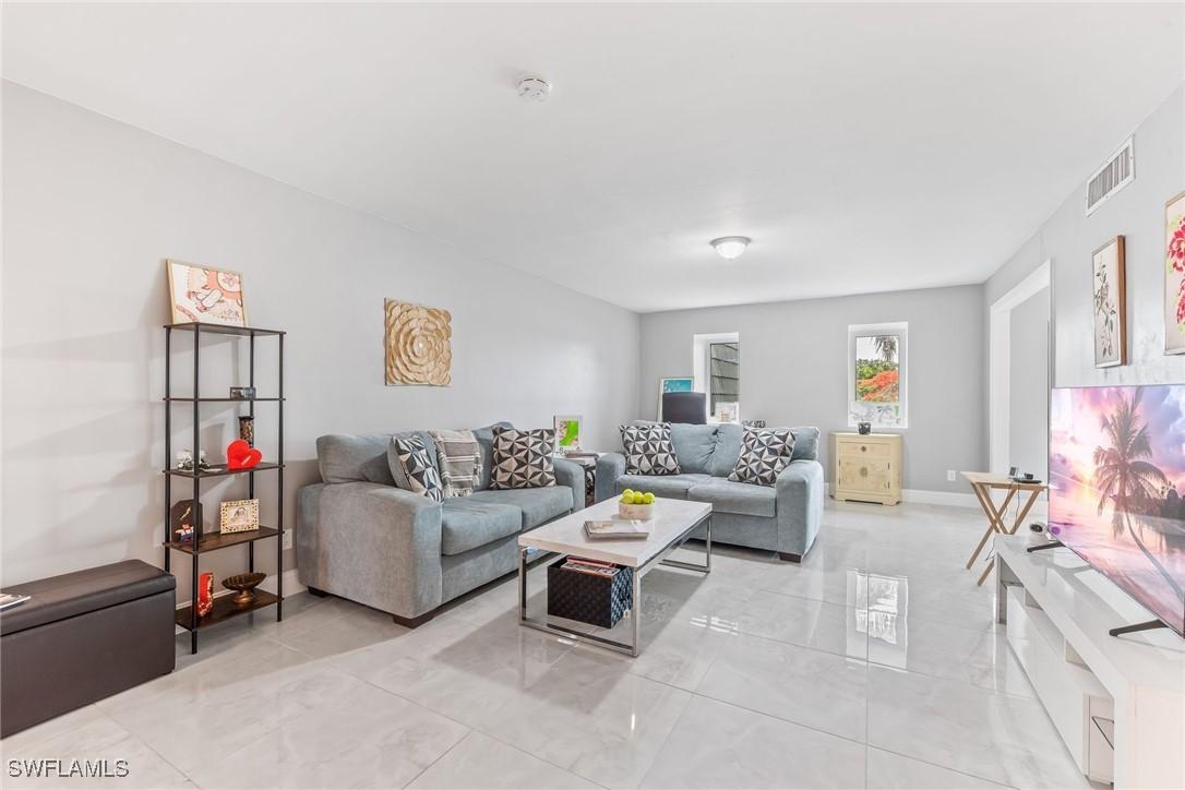 1724 Bald Eagle Dr. #512C, Naples, FL 34105