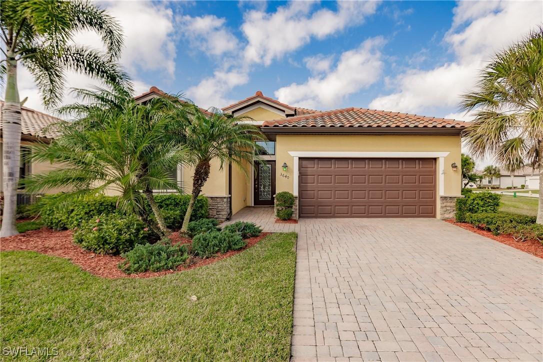 3640 Treasure Cove Cir., Naples, FL 34114