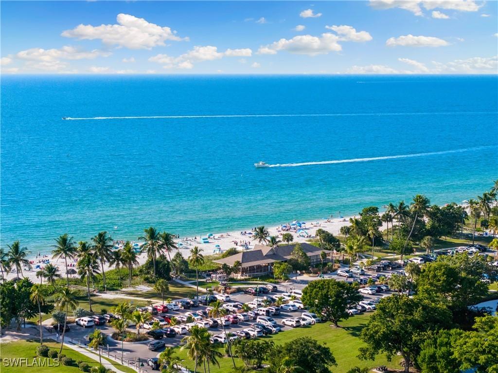 1400 Gulf Shore Blvd. #201, Naples, FL 34102