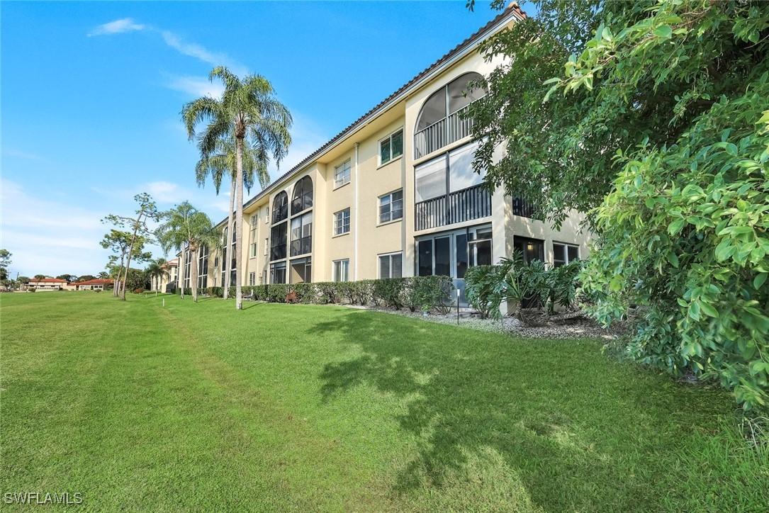 201 Quail Forest Blvd. #101, Naples, FL 34105
