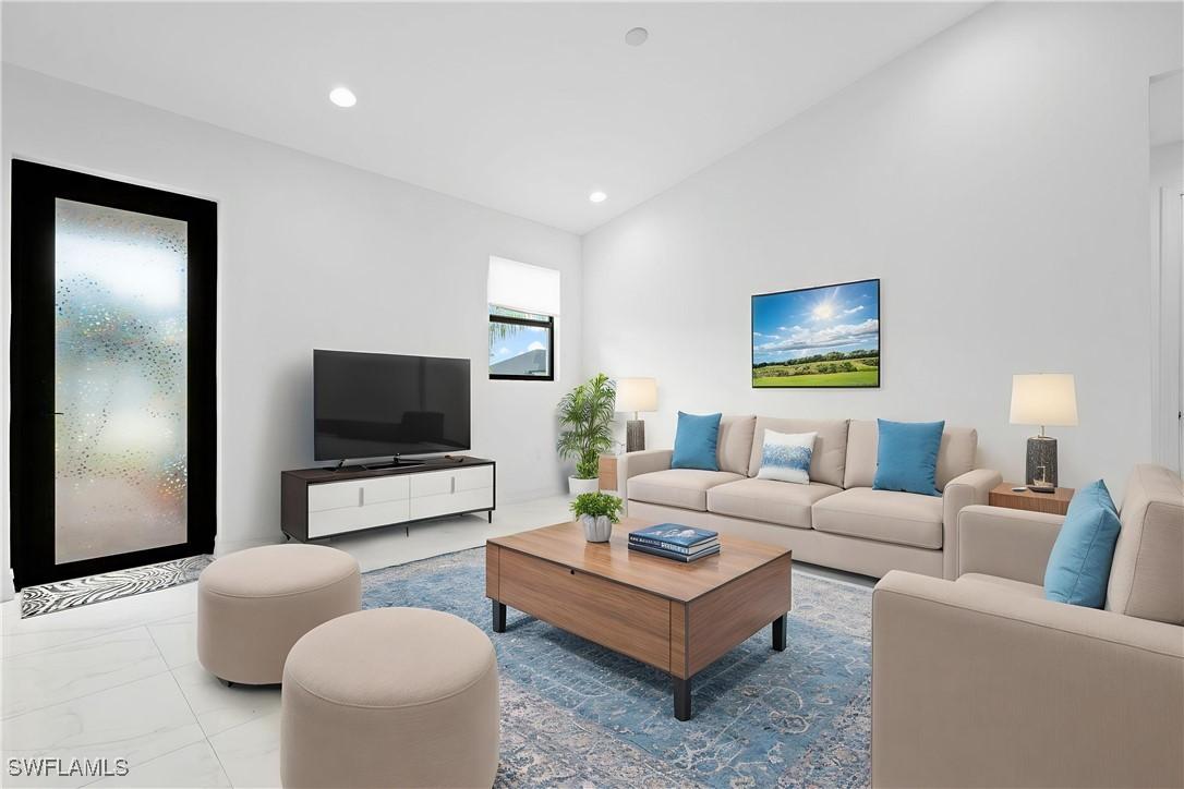 2639 SW 4th Ter., Cape Coral, FL 33991