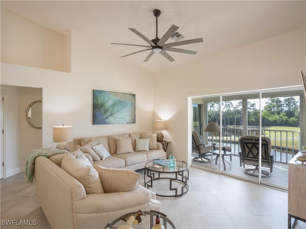 13000 Castle Harbour Dr. #J3, Naples, FL 34110