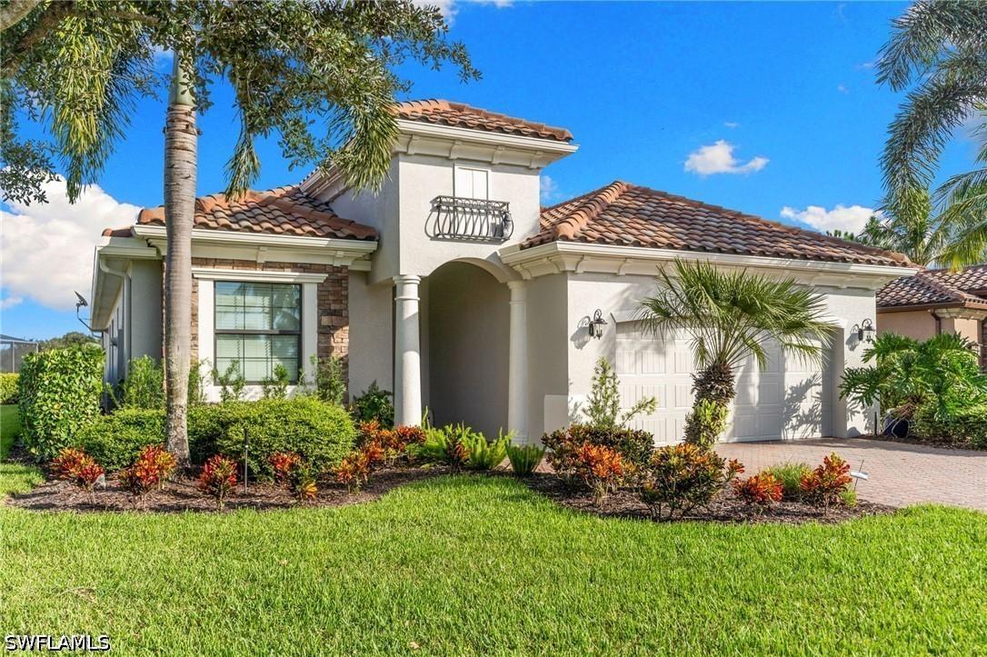 12504 Fenhurst Way, Naples, FL 34120